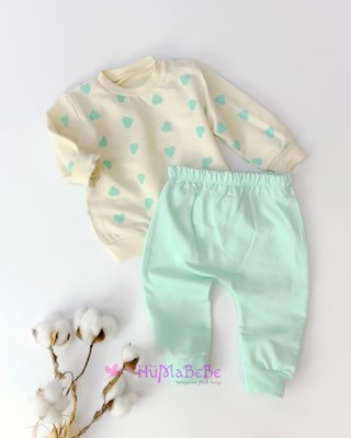 Kalp desen omuzdan çıtçıtlı mevsimlik 2li bebe takım 