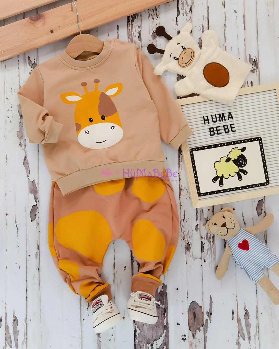 Zürafa Baskılı omuzdan Çıtçıtlı Sweatshirt kukla oyuncaklı iki ip Mevsimlik 3lü Bebe Takım 
