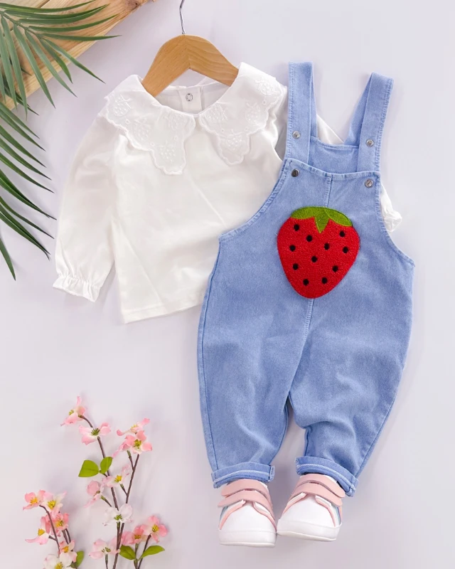 Çilek punch detaylı örme kot salopet mevsimlik 2li set 