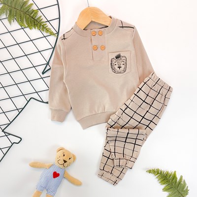 Lion cepli ahşap düğmeli mevsimlik 2li takım 