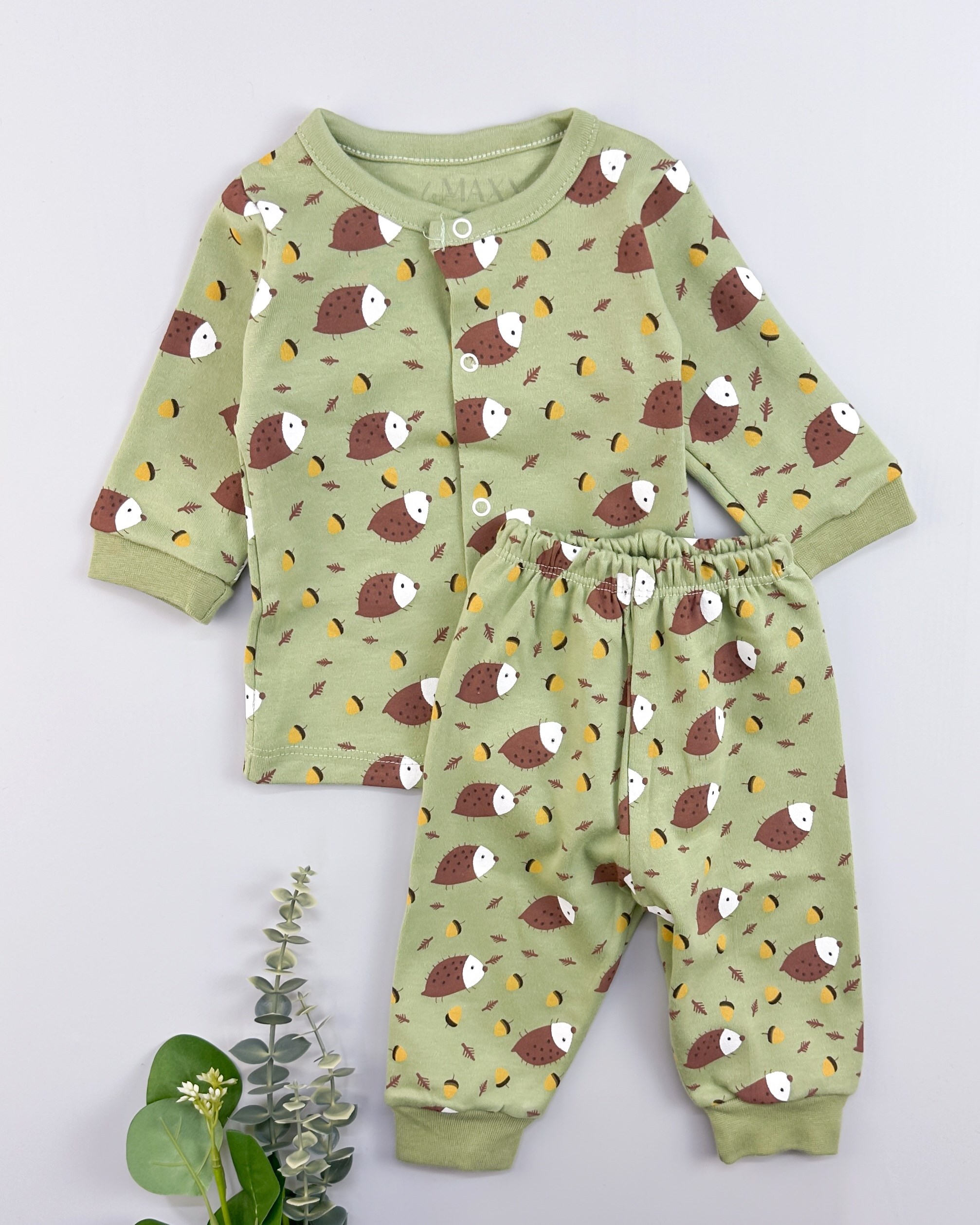 Kirpi baskılı önden çıtçıtlı mevsimlik pijama takımı 
