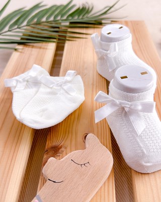 Kurdela fiyonk detaylı pastel renkler 2li çorap set 