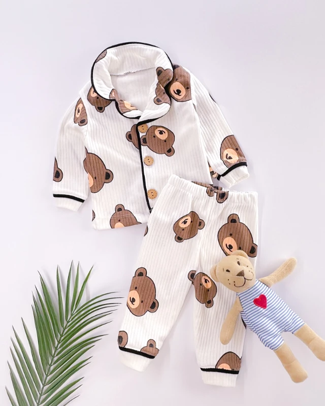 Ayıcık kafa önden ahşap düğmeli fitilli kumaş mevsimlik 2li pijama takımı 