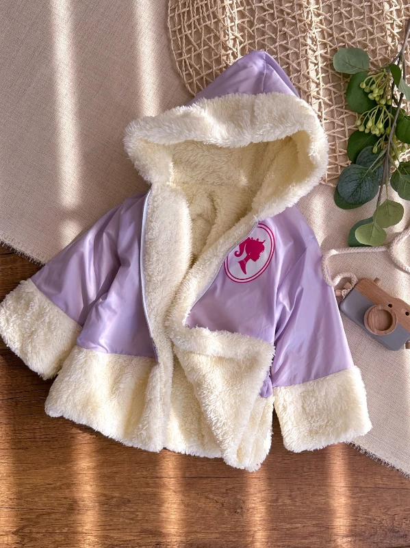 Barbie yazılı fermuarlı içi peluş kapüşonlu bebe mont 