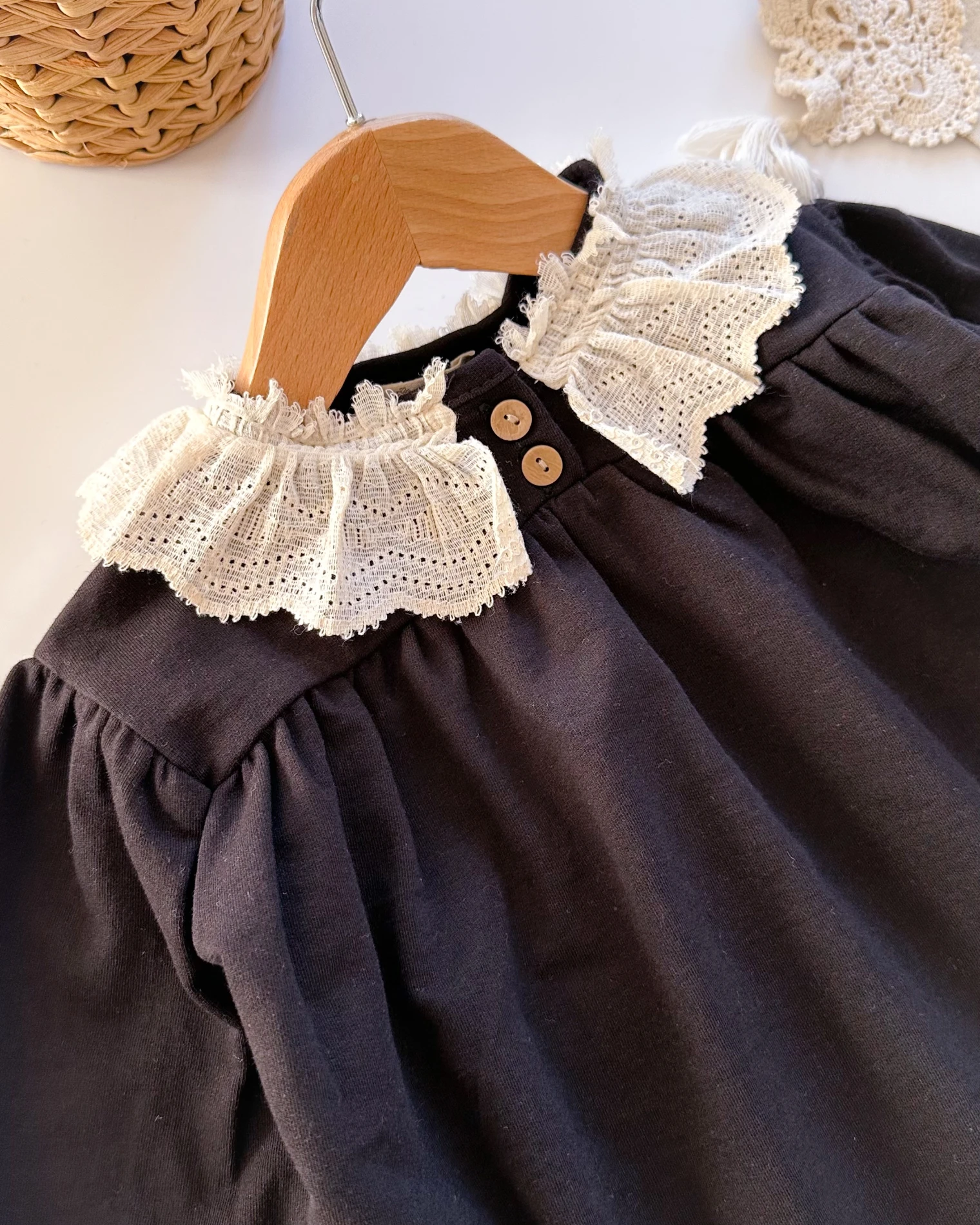 Vintage dantel kol ve yaka detaylı oversize mevsimlik elbise 