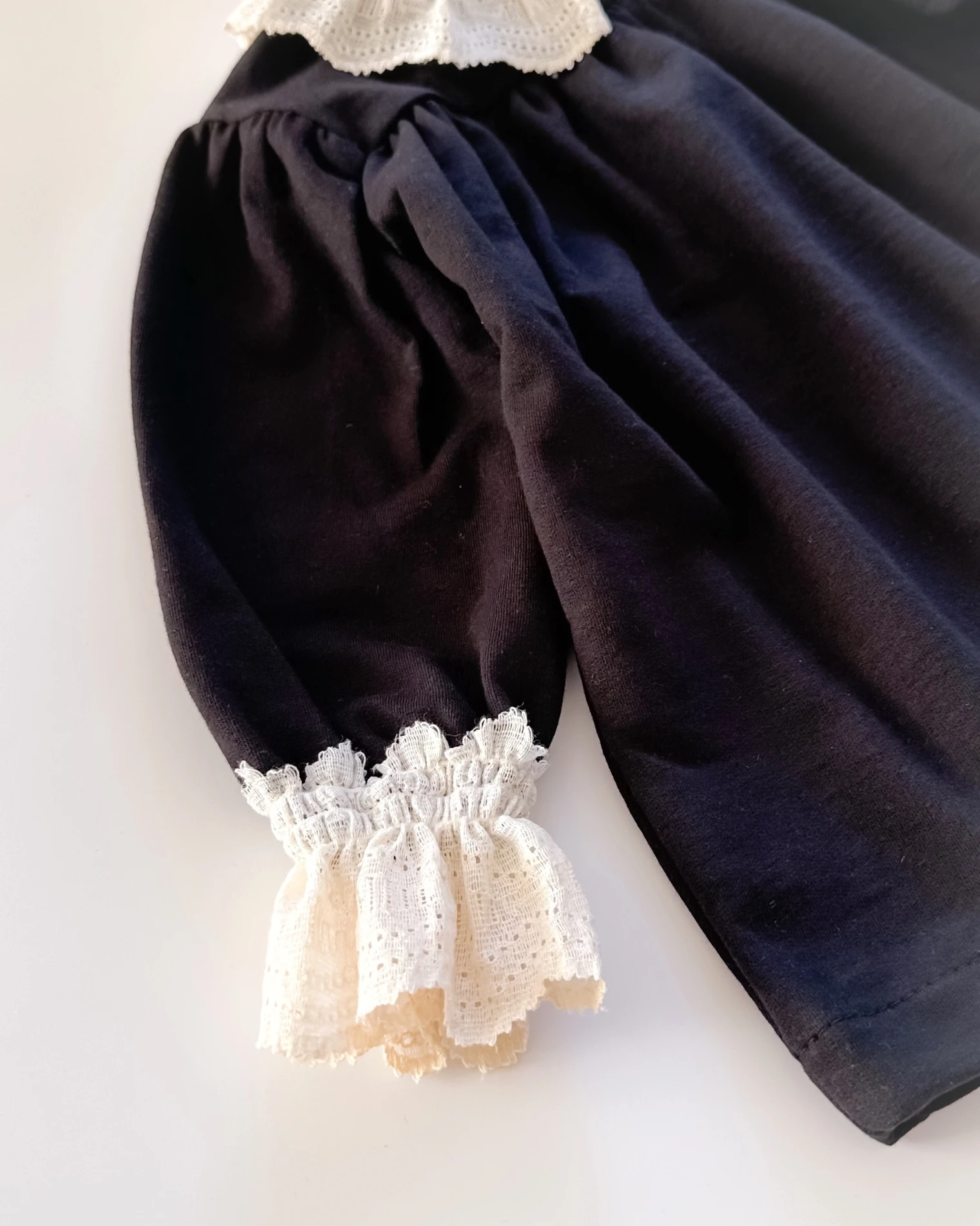 Vintage dantel kol ve yaka detaylı oversize mevsimlik elbise 