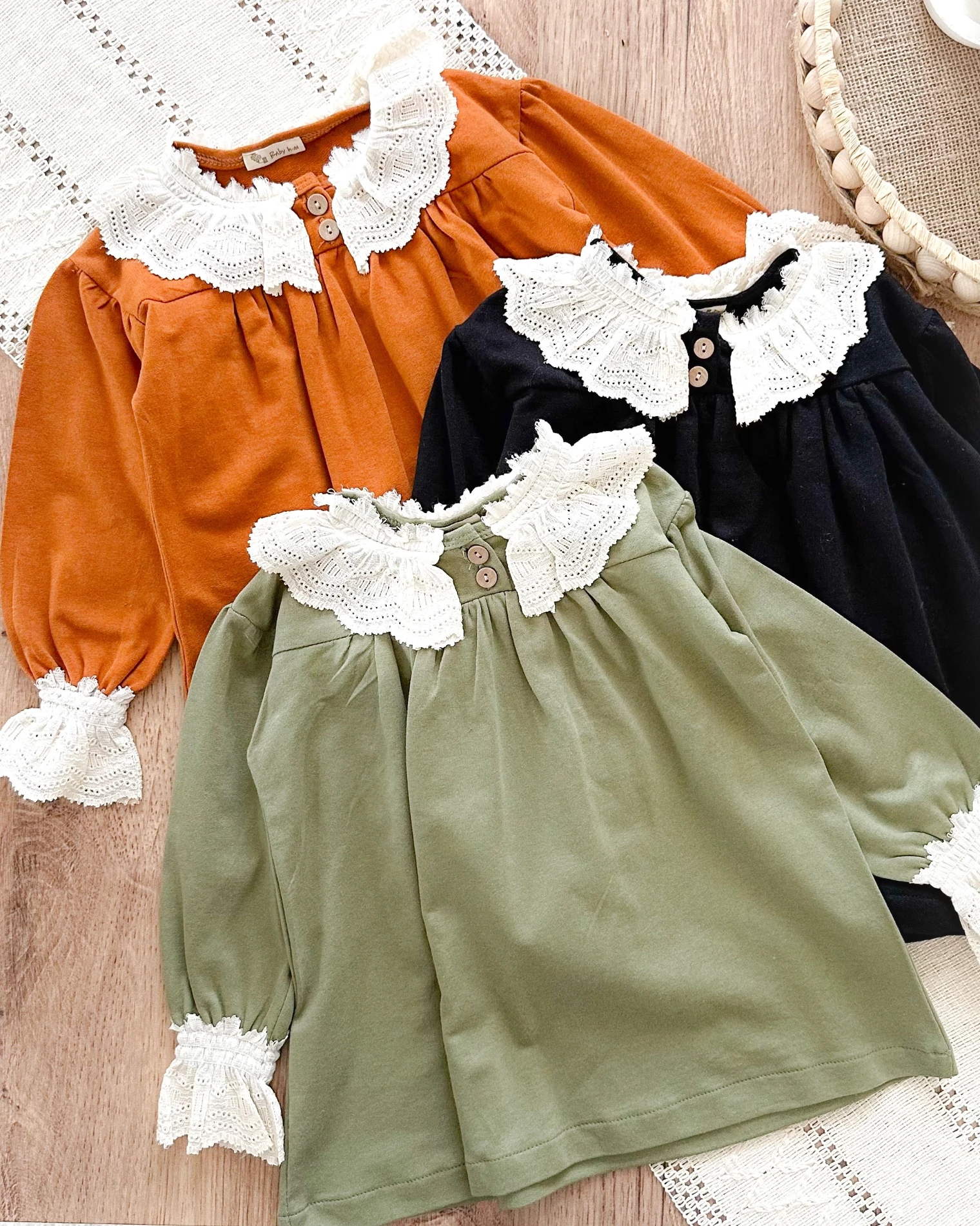 Vintage dantel kol ve yaka detaylı oversize mevsimlik elbise 