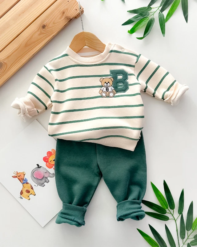 B harfli ayıcık baskılı çizgi desenli omuzdan çıtçıtlı şardonlu 2 parça takım