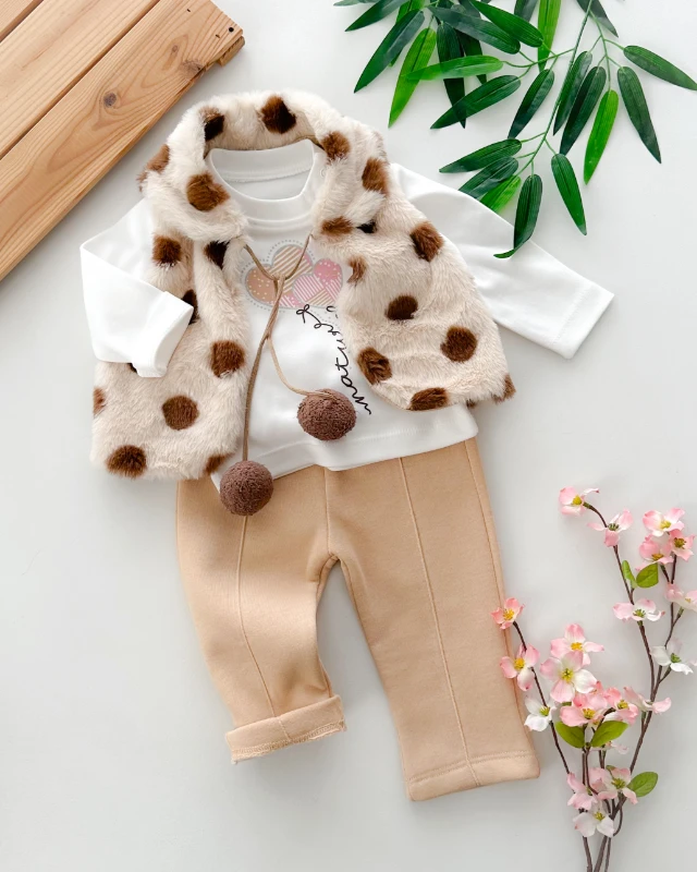 Büyük benekli tüylü yelekli ponpon ip baglamalı kışlık 3 parça takım