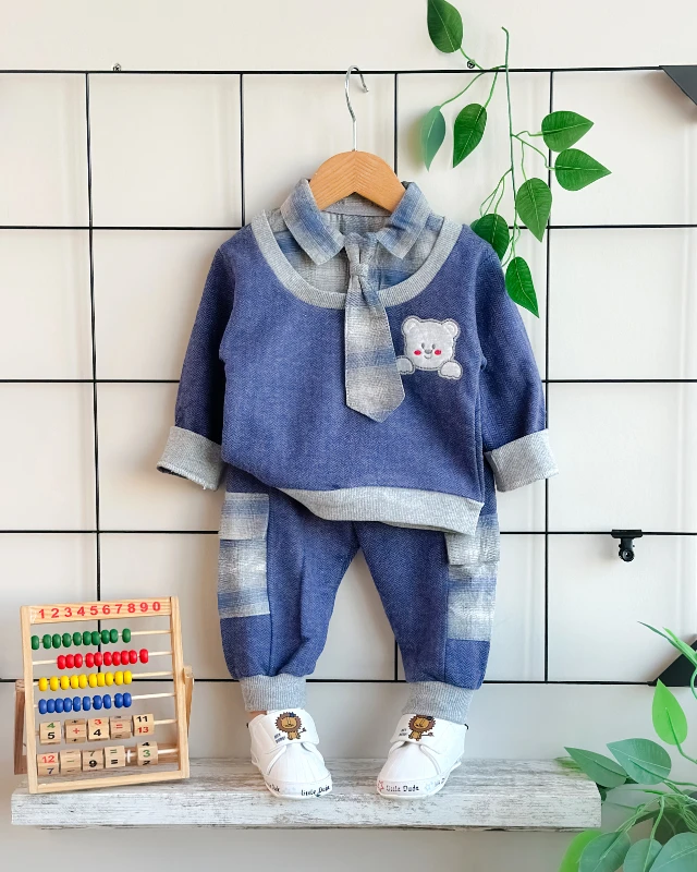 Çıkarılabilir kravatlı sevimli ayıcık nakışlı sahte gömlek görünümlü mevsimlik 3 parça takım