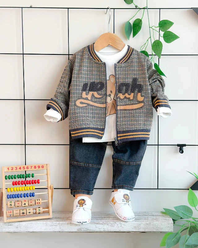 Minik pötikareler desen hırkalı mevsimlik 3 parça takım