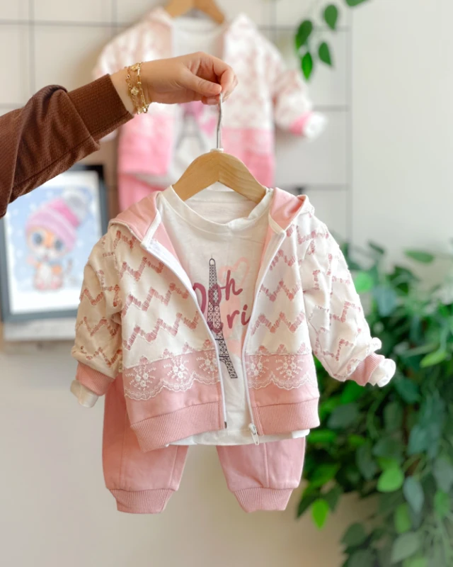 Paris baskılı dantel şerit detaylı kapüşon hırkalı mevsimlik 3 parça takım