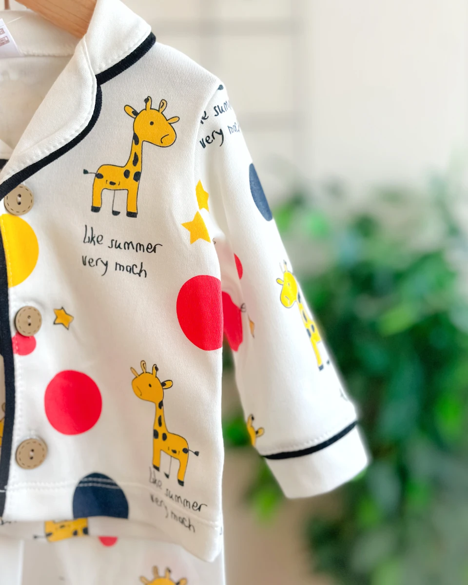 Like summer zürafa baskılı önden düğmeli 2 parça pijama takımı