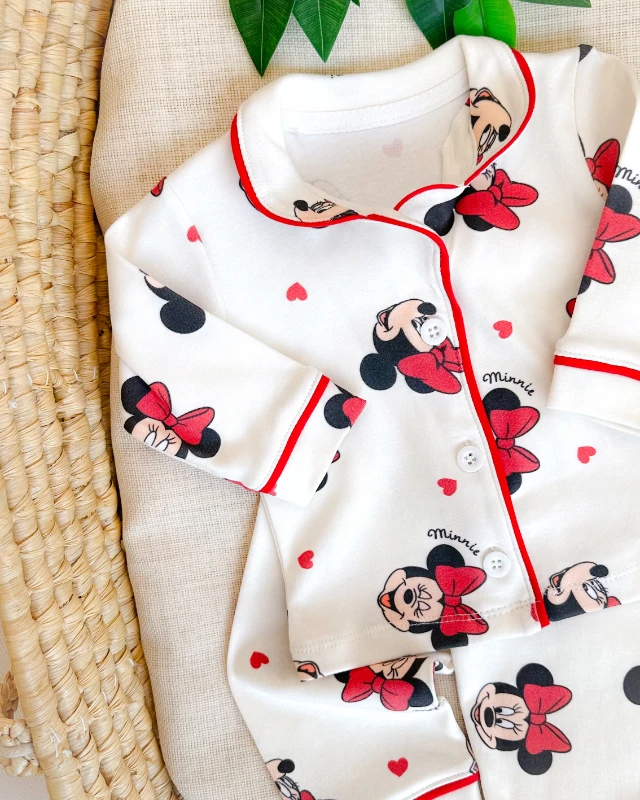 Büyük minnie surat önden düğmeli kenarları biyeli 2 parça pijama takımı
