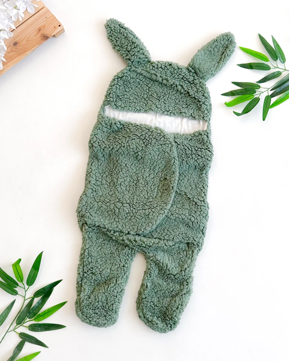 Tavşan kulaklı cırtcırtlı içi astarlı peluş bebek kundağı (0-6 ay uyumlu)