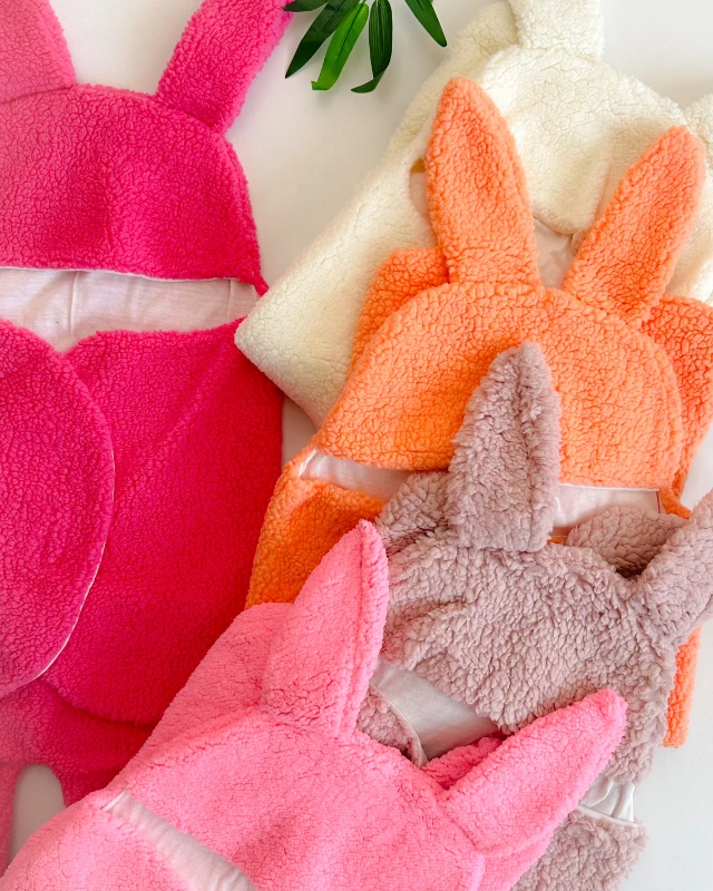 Tavşan kulaklı cırtcırtlı içi astarlı peluş bebek kundağı (0-6 ay uyumlu)