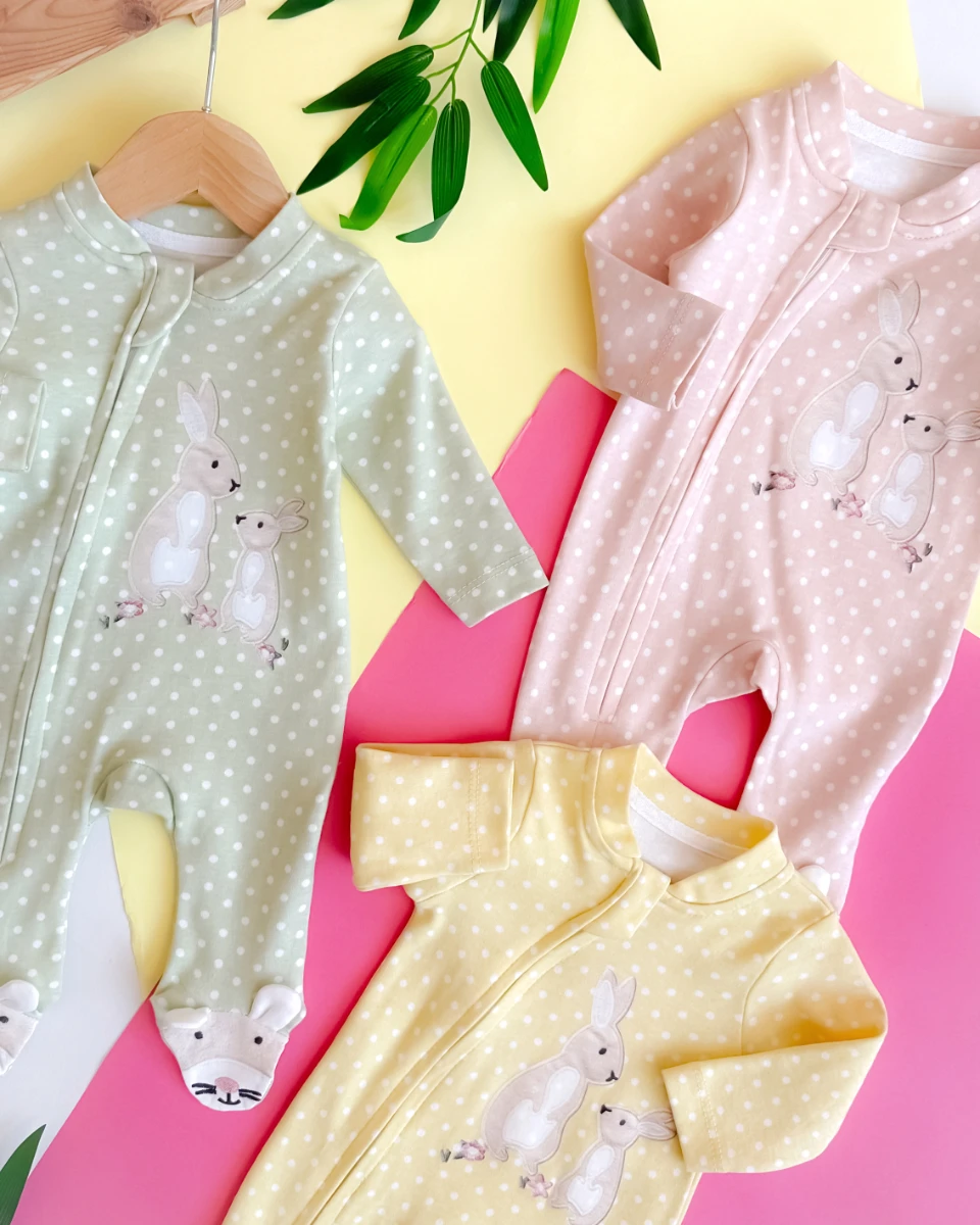 Puantiye tavşancıklar boydan fermuarlı ayaklı mevsimlik tulum 