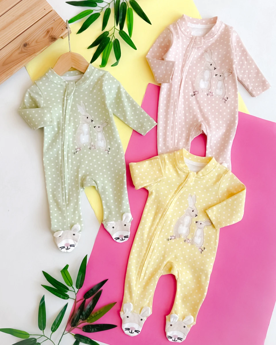 Puantiye tavşancıklar boydan fermuarlı ayaklı mevsimlik tulum 