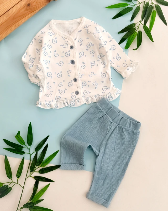 Mavi çiçekler desen çiçek düğmeli mevsimlik 2 parça set 