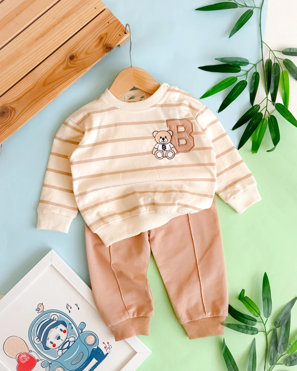 B harfli bear nakışlı omuzdan çıtçıtlı mevsimlik 2 parça takım