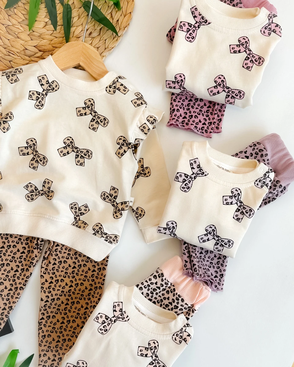 Fiyonk leopar baskılı omuzdan çıtçıtlı mevsimlik 2 parça takım