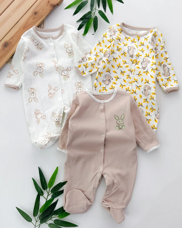 Minik tavşancık desen boydan çıtçıtlı ayaklı mevsimlik 3lü tulum set 