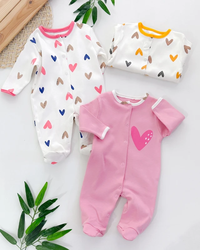 Renkli kalpler desen boydan çıtçıtlı ayaklı mevsimlik 3lü tulum set 