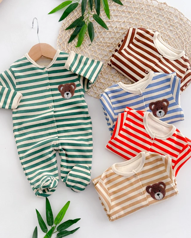 Teddy bear boydan çıtçıtlı ayaklı çizgili mevsimlik bebe tulum 