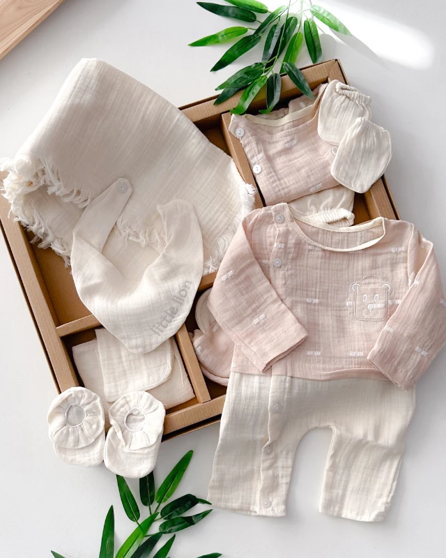 Little lion nakışlı muslin kumaş mevsimlik yenidoğan 10 lu set 