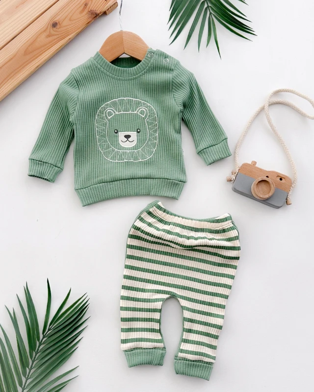 Minik aslan nakışlı omuzdan çıtçıtlı fitilli kumaş mevsimlik 2li takım