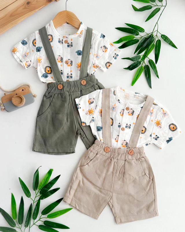 Aslancık ve arkadaşları desen muslin gömlekli şort salopetli yazlık 2li set 