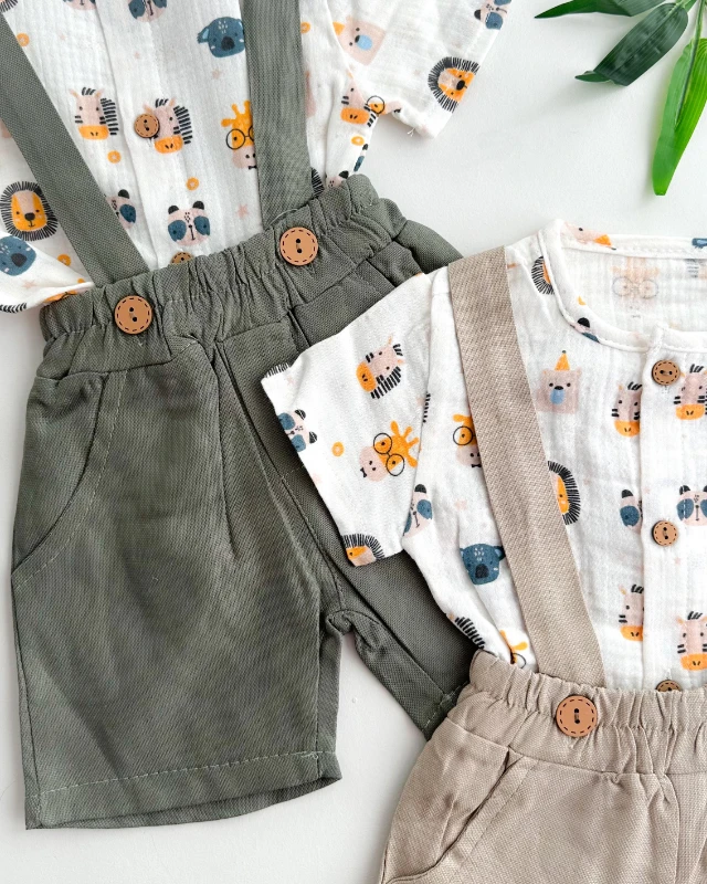 Aslancık ve arkadaşları desen muslin gömlekli şort salopetli yazlık 2li set 