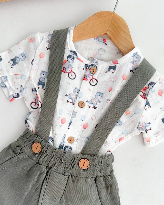 Bisikletli ayıcık desen muslin gömlekli şort salopetli yazlık 2li set 