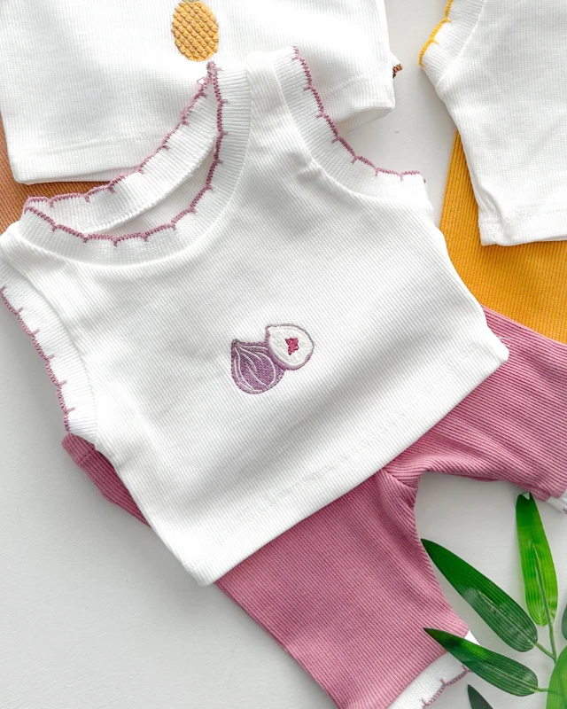 Çılgın meyveler ribana kumaş crop ve şortlu yazlık 2 parça takım