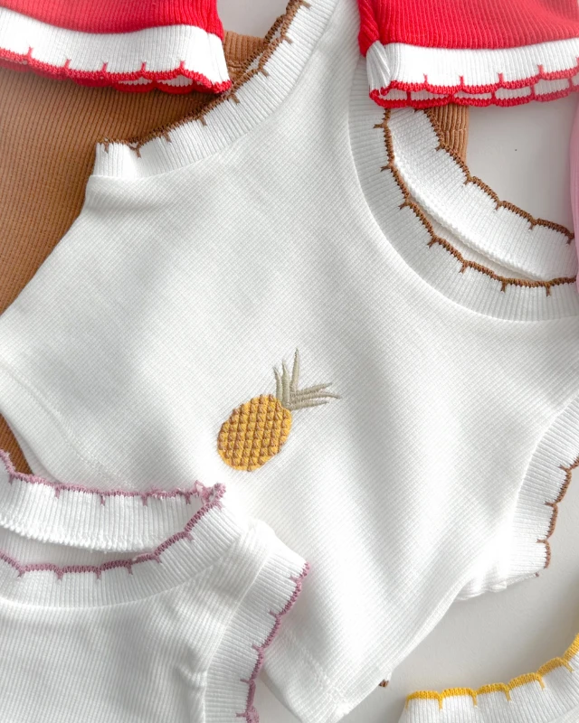 Çılgın meyveler ribana kumaş crop ve şortlu yazlık 2 parça takım