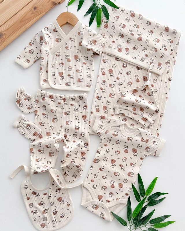 Smile bear desen fitilli mevsimlik kumaş yenidoğan 7 parça set 