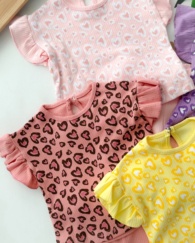 Damalı kalp desen arkadan düğme detaylı şortlu yazlık 2 parça set 