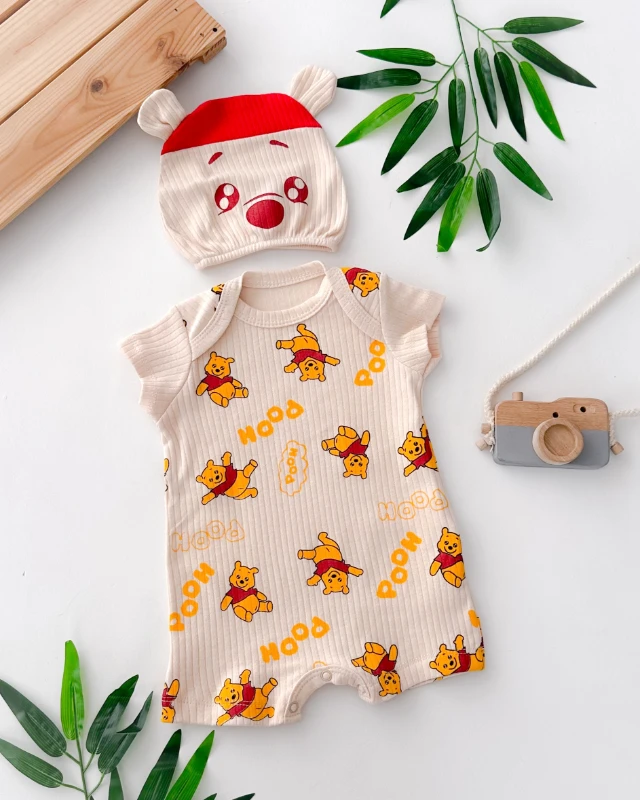 Mutlu pooh alttan çıtçıtlı şapkalı yazlık tulum