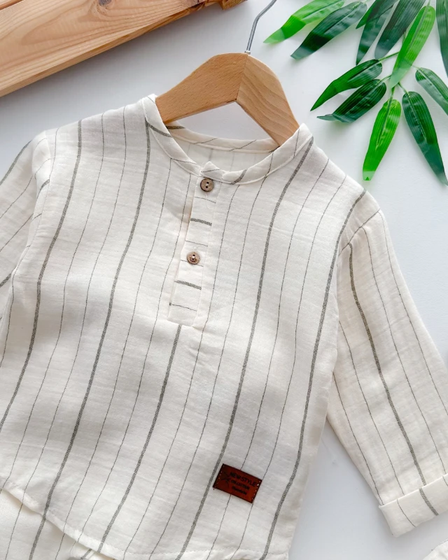 Renkli dikey çizgili hakim yaka muslin 2 parça takım