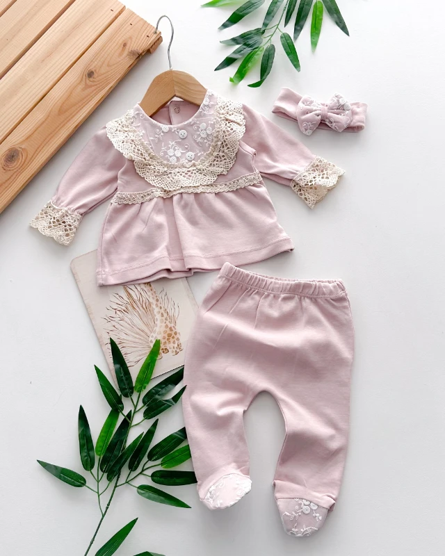 Yakada dantel işlemeli bandanalı mevsimlik 3 parça takım