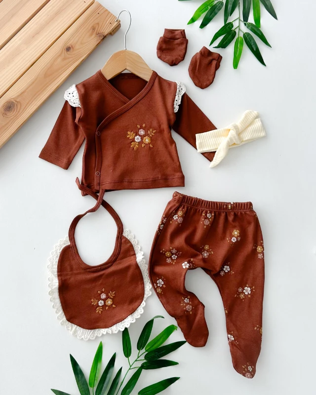 Şirin çiçekler omuzdan fisto detay mevsimlik 5 parça hastane çıkışı