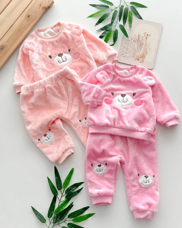 Cute bear suratlı omuzdan çıtçıtlı welsoft içi astarlı 2 parça takım