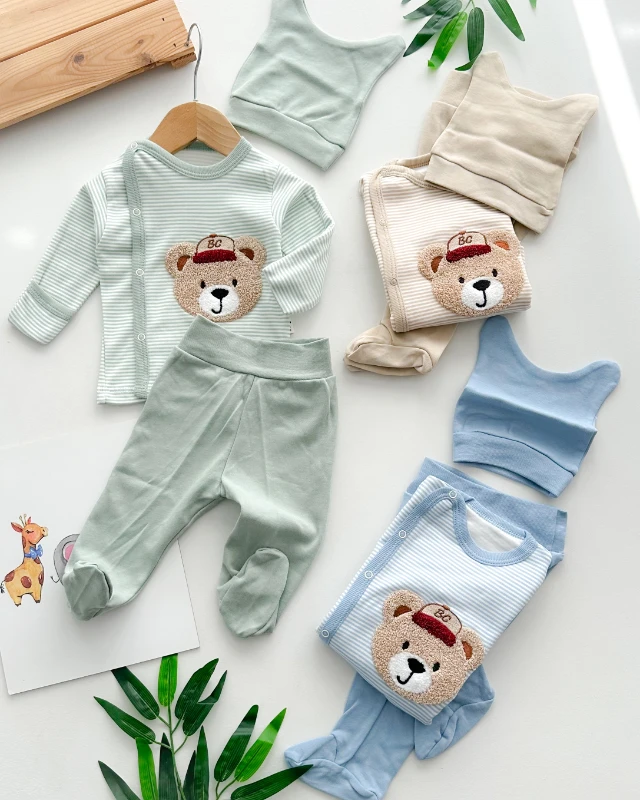 Çizgili şapkalı bear punch yandan çıtçıt kendinden eldivenli ayaklı 3 parça takım