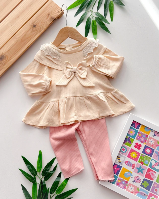 Büyük fiyonk robadan fırfır detaylı fitilli kumaş mevsimlik 2 parça takım