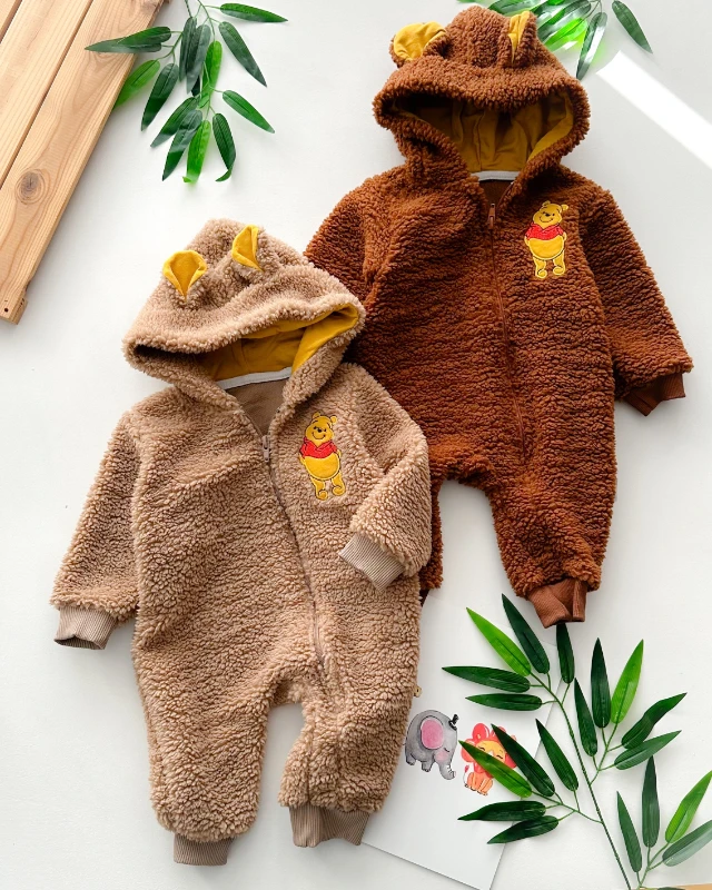 Sevimli poo armalı boydan fermuarlı kapüşonda kulak detaylı kışlık welsoft tulum