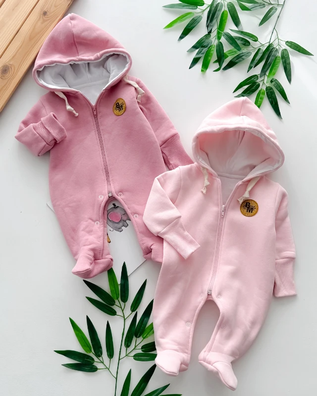 Halat detaylı kapüşonlu boydan fermuar ve alttan çıtçıtlı ayaklı içi astarlı kışlık tulum