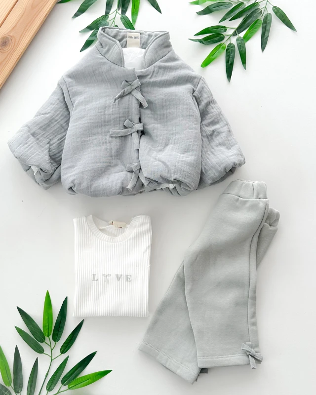 Bel ve kolları büzgülü kurdele detaylı içi astarlı ceketli kışlık 3 parça takım