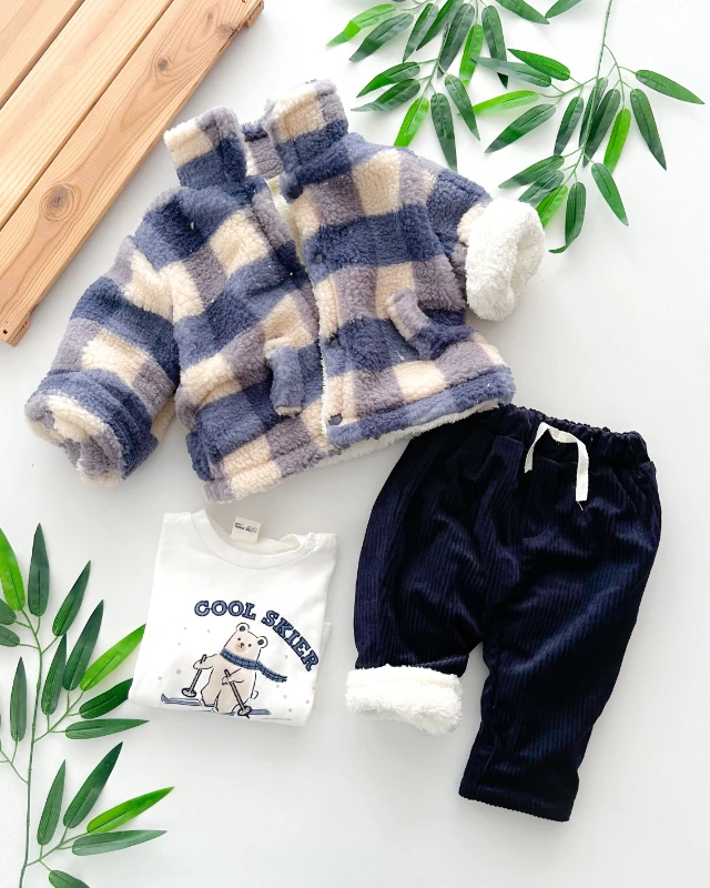 Minik kareler desen çeket içi kürklü kadife pantolonlu kışlık 3 parça takım