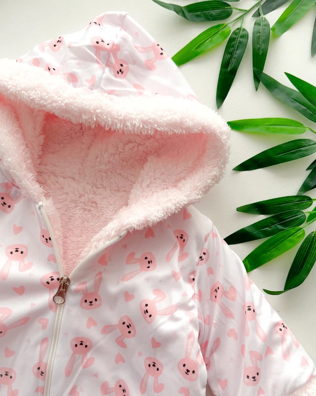 Pembe tavşanlar baskılı boydan fermuarlı içi kürklü kışlık welsoft tulum