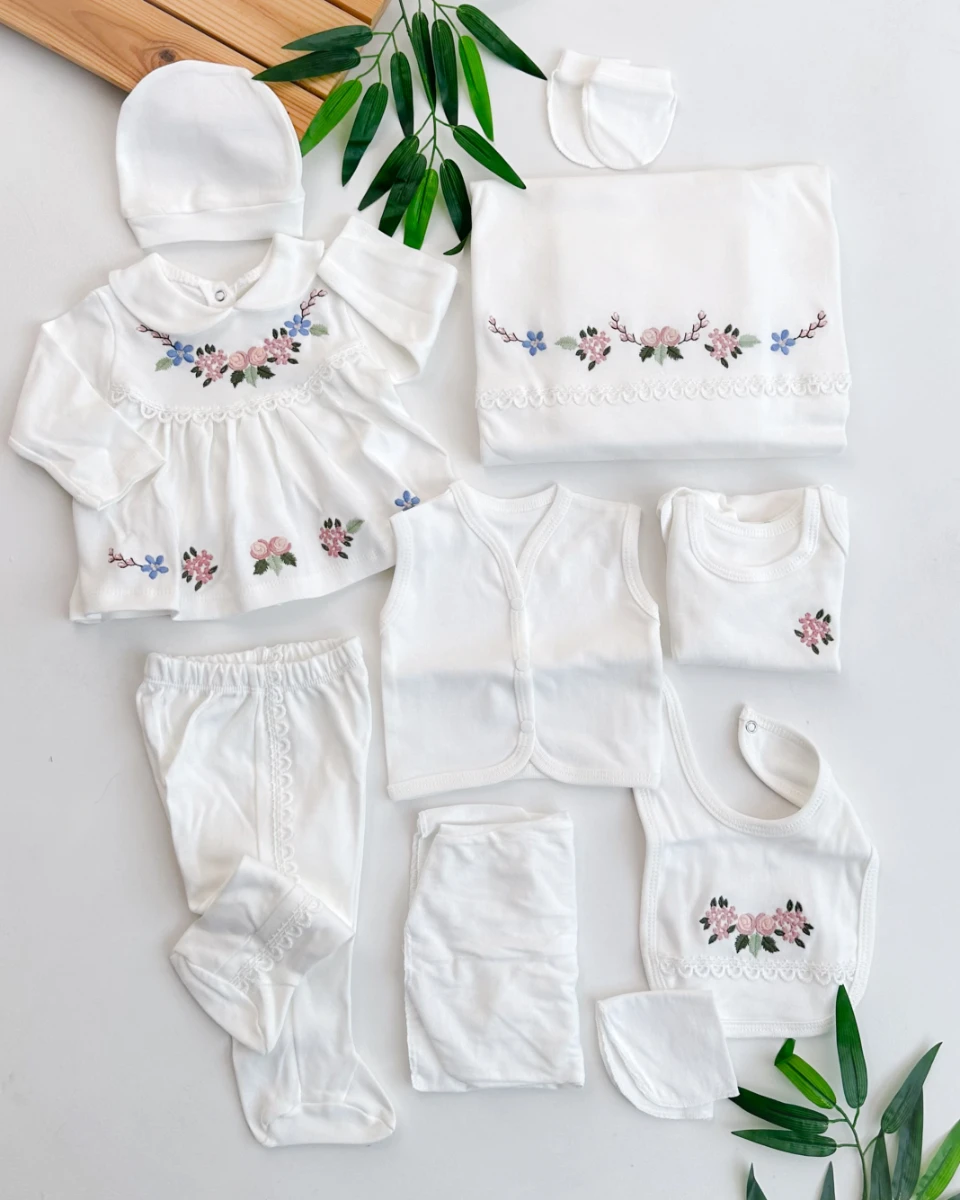 Şirin çiçekler işlemeli fisto detaylı mevsimlik yenidoğan 10lu set